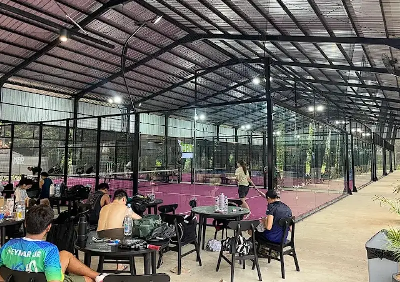 Lapangan Padel MAD Padel, Gading Serpong