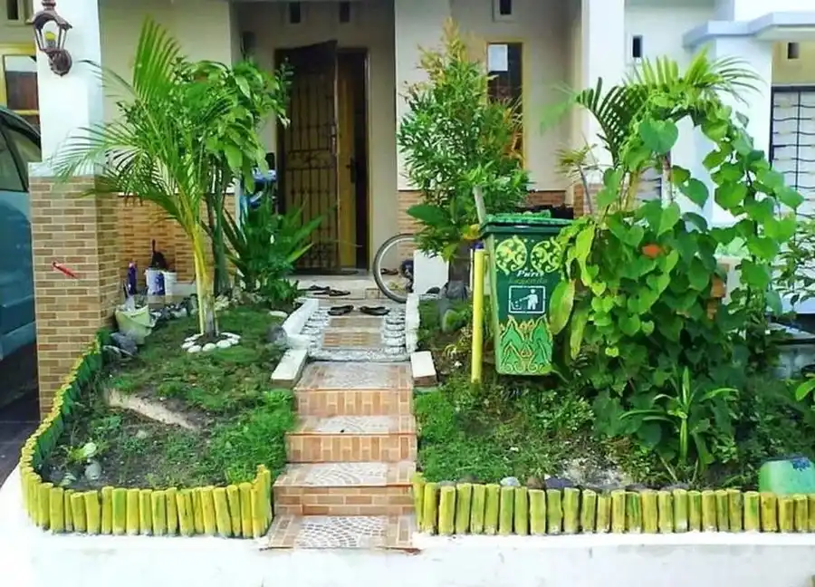 taman depan rumah sederhana